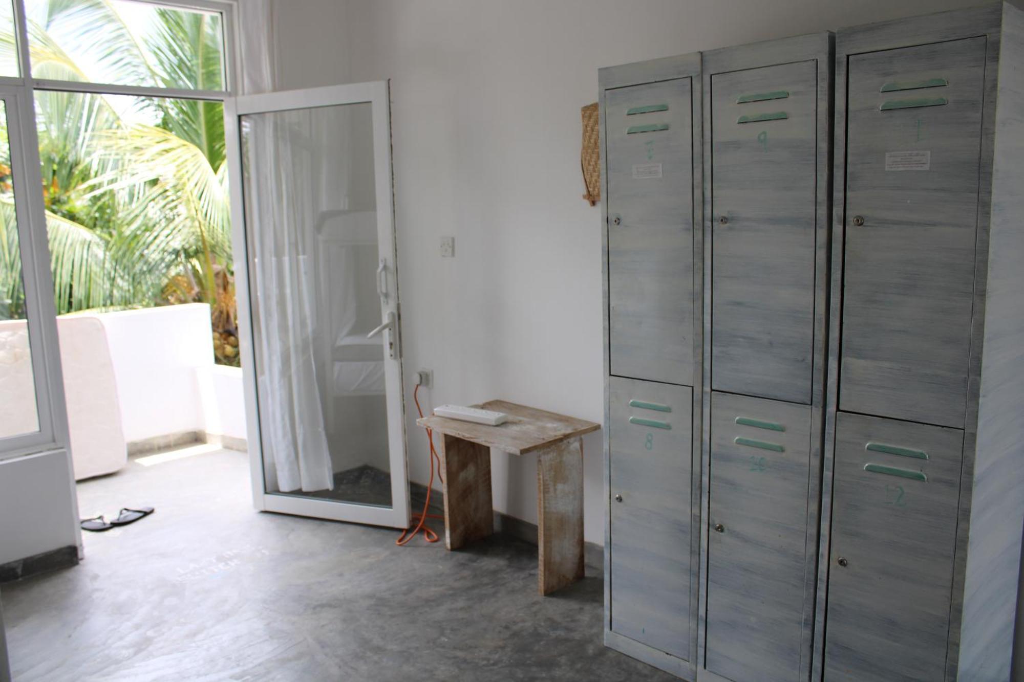 מיריסה Sun & Moon Hostel מראה חיצוני תמונה